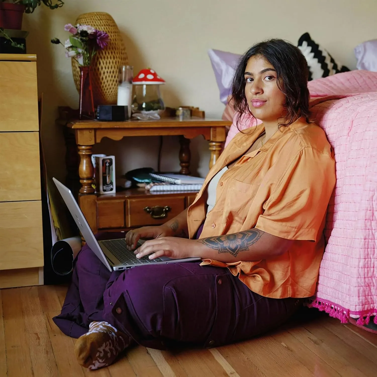 HP 15.6 inch FHD Laptop, Intel Core i3-N305, 8GB RAM, 256GB SSD, Intel UHD Graphics, Fingerprint, USB Type-C, HDMI, Wi-Fi 6, Bluetooth 5.3, Windows 11 Home, Natural Silver, EAT 64GB USB Flash Drive - Image 4