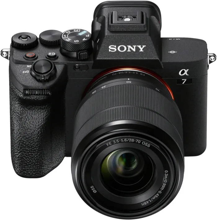 Sony Alpha 7 IV Full-frame Mirrorless Interchangeable Lens Camera with 28-70mm Zoom Lens Kit - Image 6