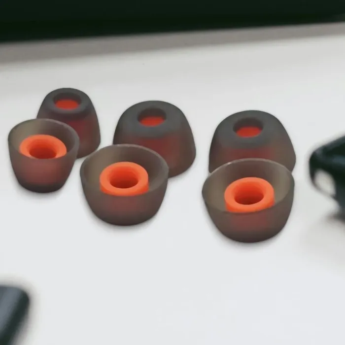 6 Pairs Premium Ear Tips for JBL Tune TWS Earbuds in Ear Tips, Soft Silicone Washable Noise Reducing Secure fit for June 230NC TWS/Tune 125TWS /Tune 130NC TWS Free X, Fit in Case, Buds Tips Black