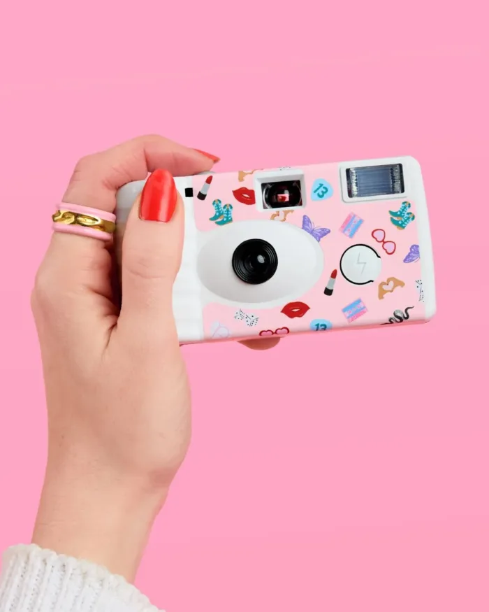 xo, Fetti ERAS Disposable Camera - 24 Exposure Film | Bachelorette Photo Supplies, Cute Birthday Party Activity, Bridesmaid Gift, Concert Pictures